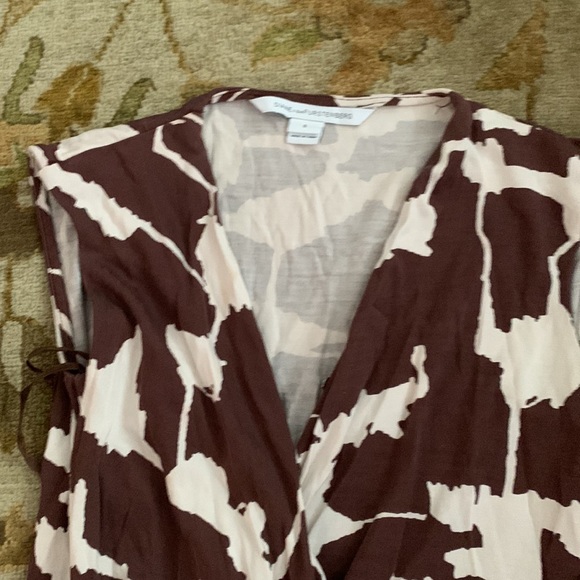Diane VonFurstenberg Callista wrap dress - Picture 4 of 4